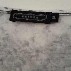 Geisha slangenprintshirt XL.