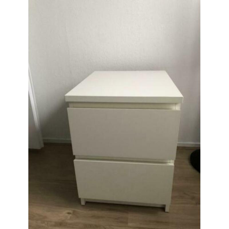 Wit ladenblok met 2 lades 40x48x55cm (bxdxh)