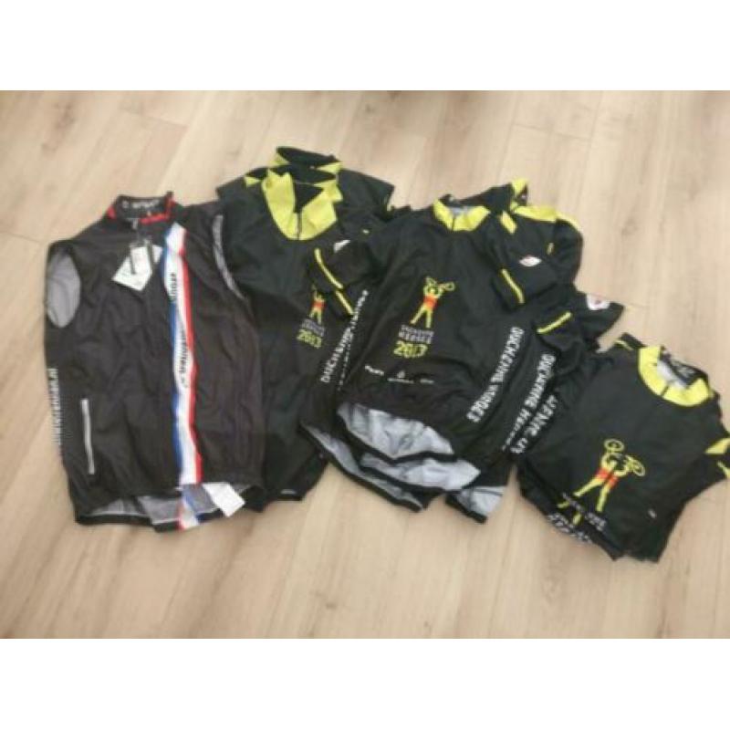 Diverse fiets kleding