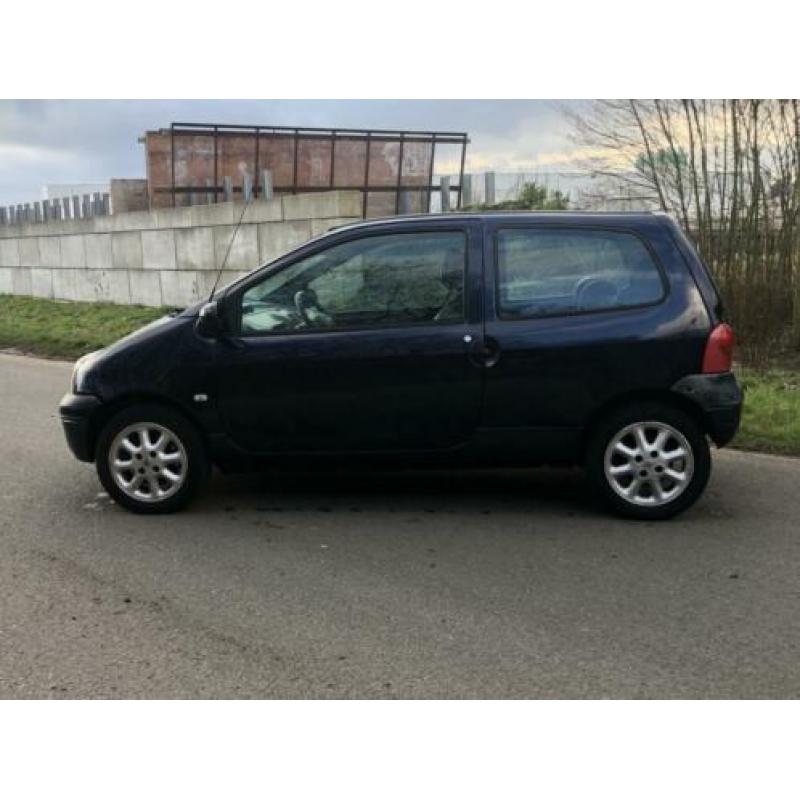 Renault Twingo 1.2-16V Initiale