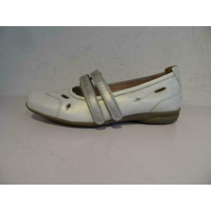 Witte instappers Helioform 37