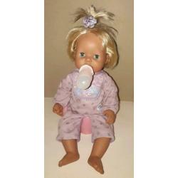 Chou Chou plaspop met slaapogen en 'echt' haar.Zapf Creation