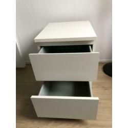Wit ladenblok met 2 lades 40x48x55cm (bxdxh)