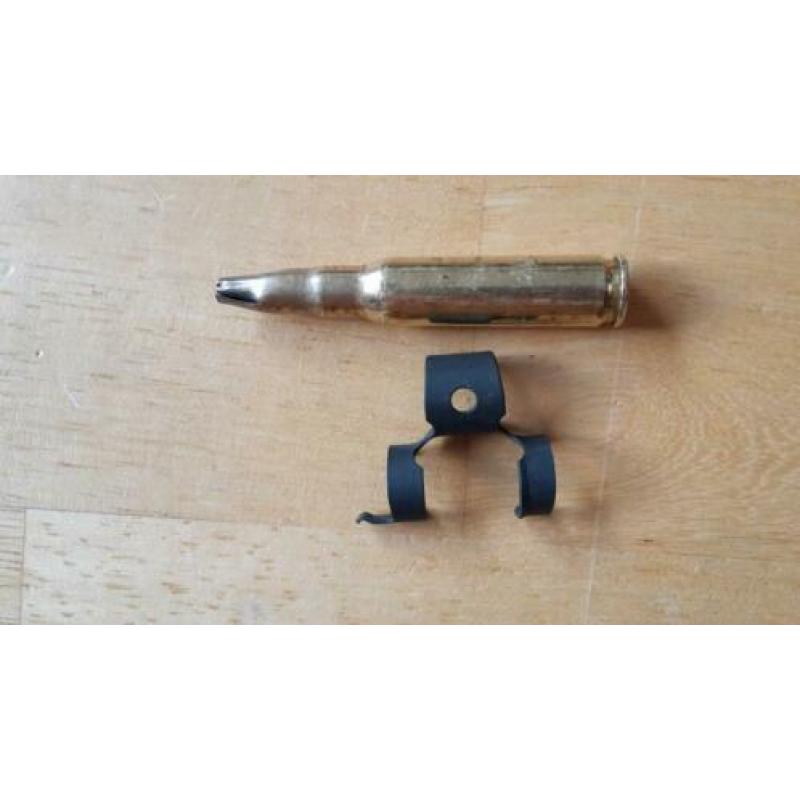 Hulzen in band 7.62 mm patronen per meter