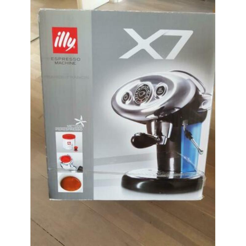 Te koop: Espressomachine Illy X7