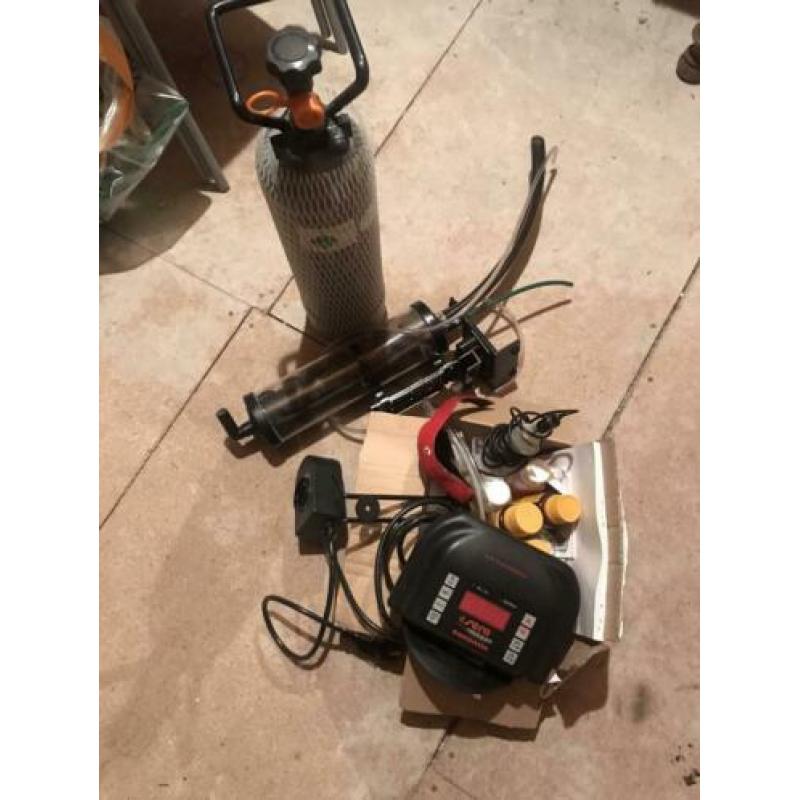 Complete CO2 set met PH regelaar