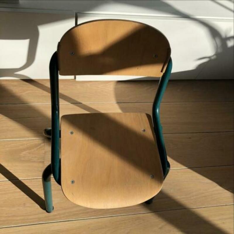 Stoeltje schoolstoeltje vintage kinderstoel