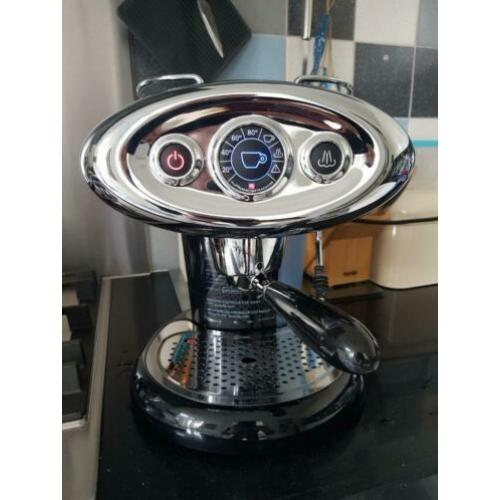 Te koop: Espressomachine Illy X7