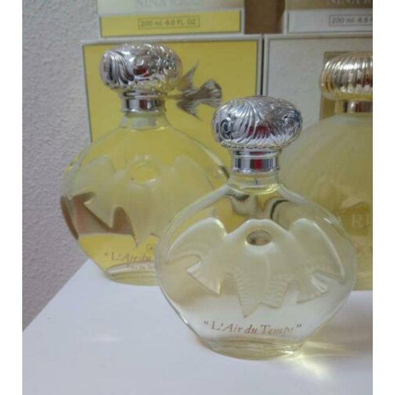 Nina Ricci factice flessen decoratie parfumfles