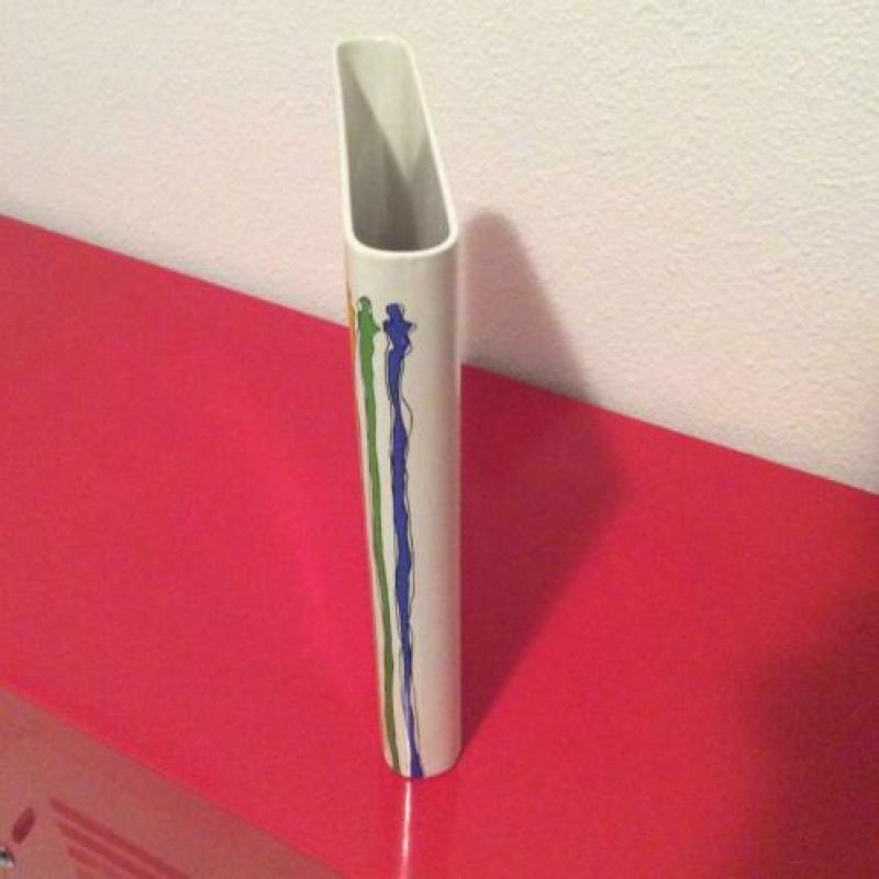 Corry Ammelaar van Niekerk, hoge vaas, gesigneerd