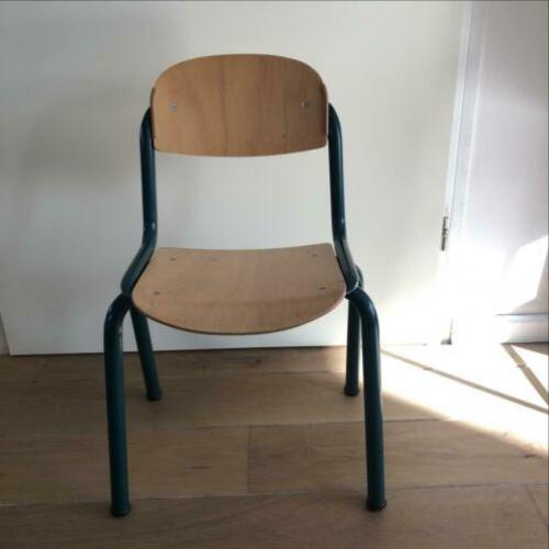 Stoeltje schoolstoeltje vintage kinderstoel