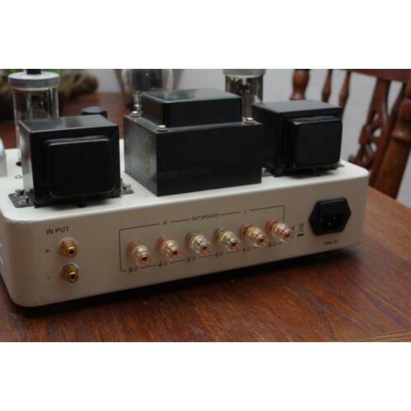 Hifi buizenversterker
