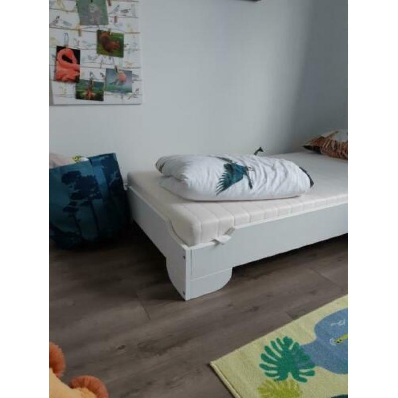 Bedframe (in doos)