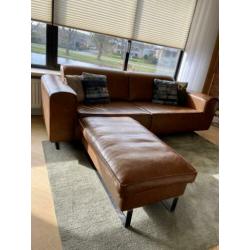 Kunstlederen congac 2.5 zits bank incl Hocker