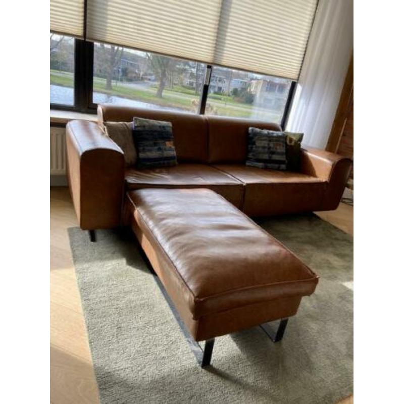 Kunstlederen congac 2.5 zits bank incl Hocker