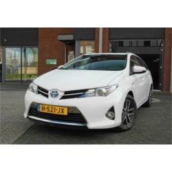 Toyota Auris Touring Sports 1.8 Hybrid Dynamic , Navi, Camer