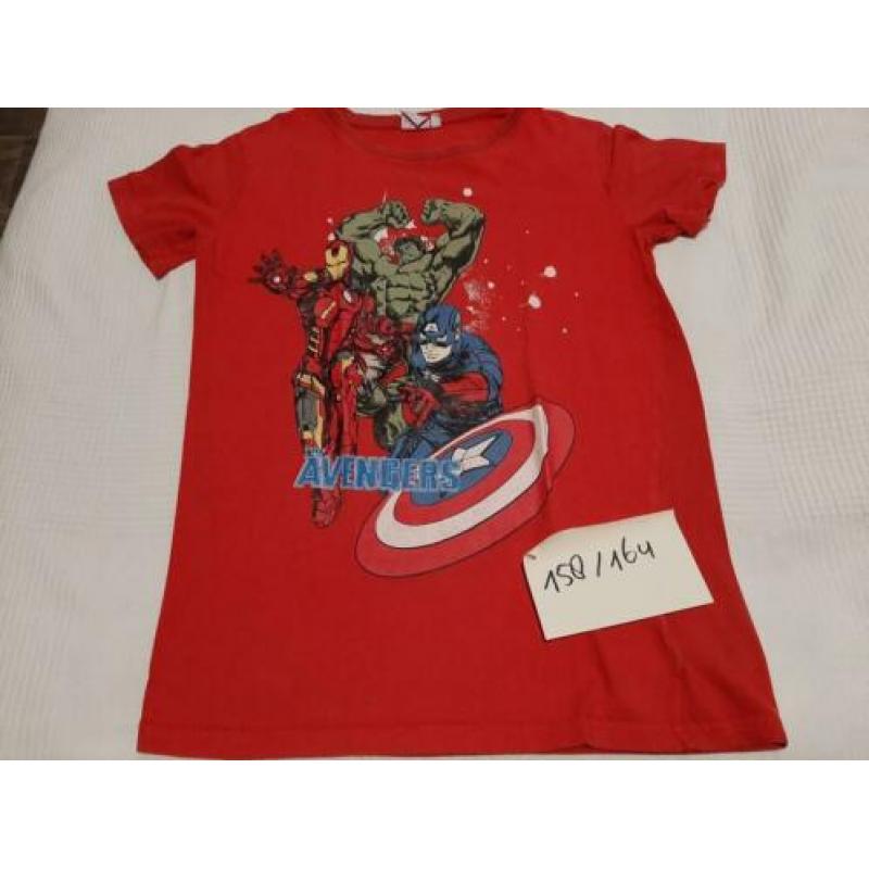 Te koop pakket marvel shirts jongens 158/164