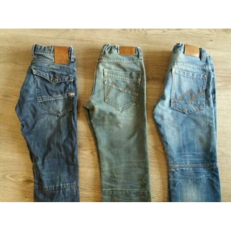 3 spijkerbroeken / jeans maat 176
