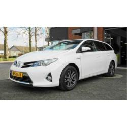 Toyota Auris Touring Sports 1.8 Hybrid Dynamic , Navi, Camer