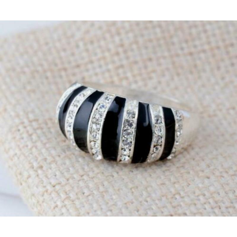 18K witgoud vergulde fashion ring met kristallen