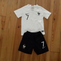 Nike Frankrijk tenue voetbalpak maat 128/137 S