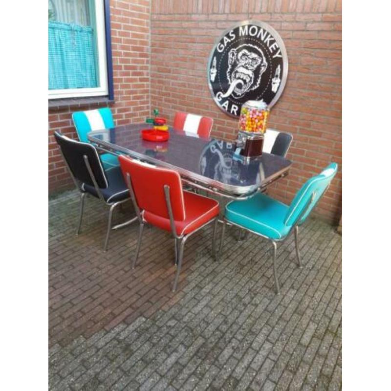 Fifties sixties amerikaanse diner stoelen + bel air tafel