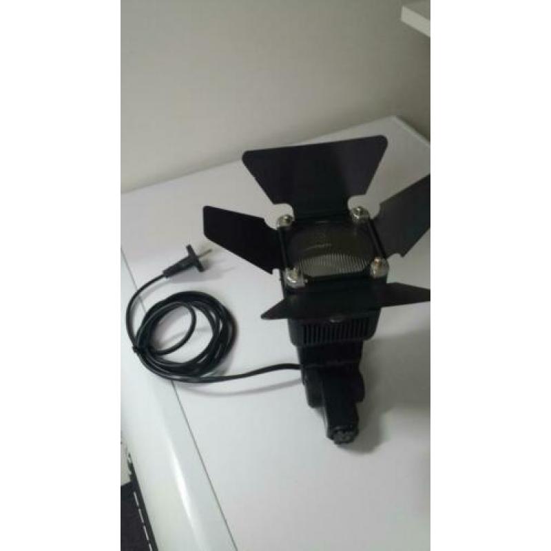 Foto/Video lamp. Merk Reflcta 3002 Video