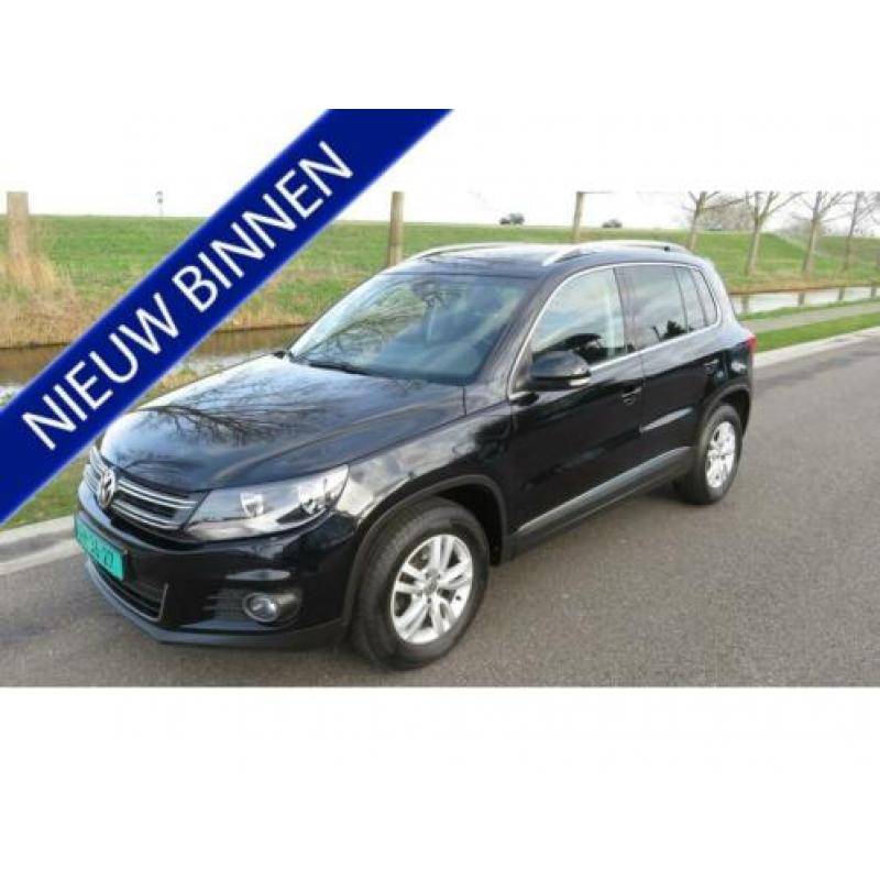 Volkswagen Tiguan 1.4 TSI Sport&Style * 76.558 km * Leder *