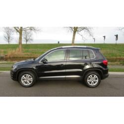 Volkswagen Tiguan 1.4 TSI Sport&Style * 76.558 km * Leder *