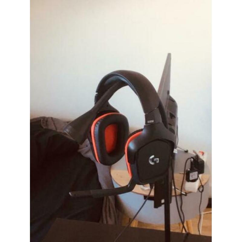 Logitech G332 headset