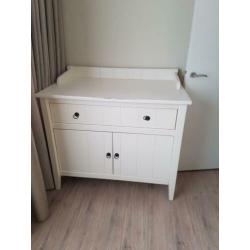 Te koop ledikant lattenbodem incl matras en commode