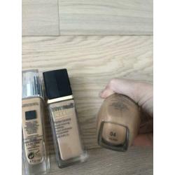 Lancôme Estée Lauder foundation 3x weinig gebruikt
