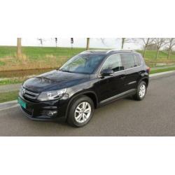Volkswagen Tiguan 1.4 TSI Sport&Style * 76.558 km * Leder *