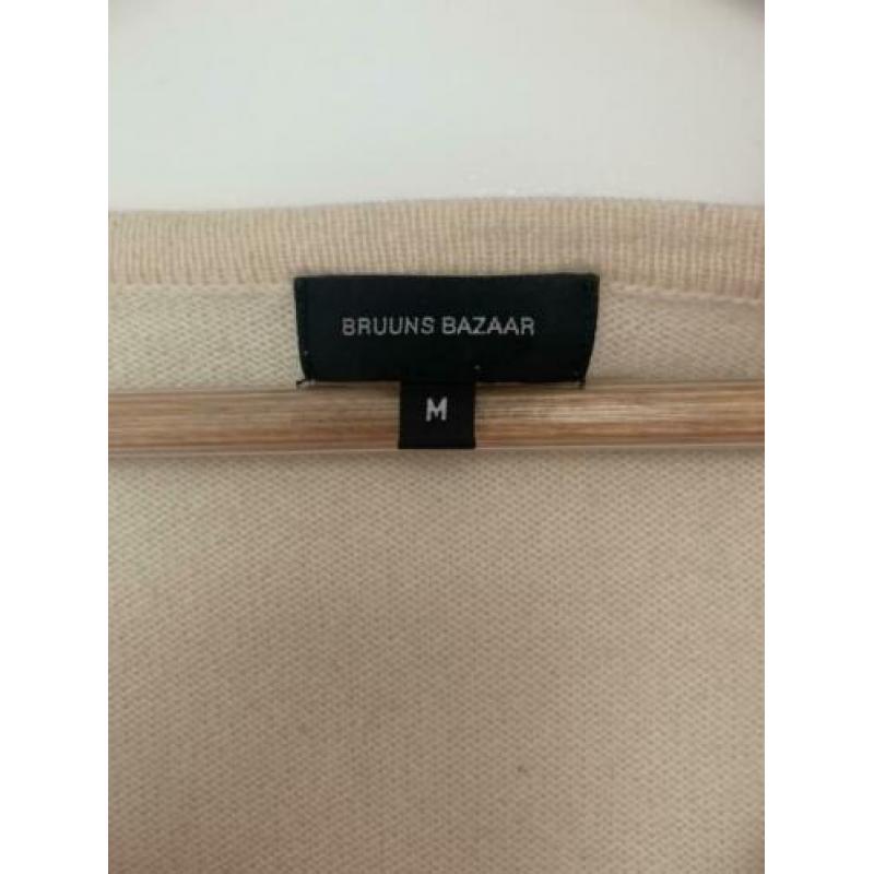 Bruuns Bazaar beige 100% cashmere v-hals trui mt M