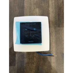 Duco silent mechanische ventilatie box inclusief toebehoren.