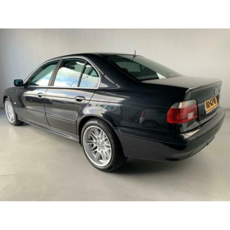 BMW 5-serie 525i Executive Automaat Navi Leer Xenon