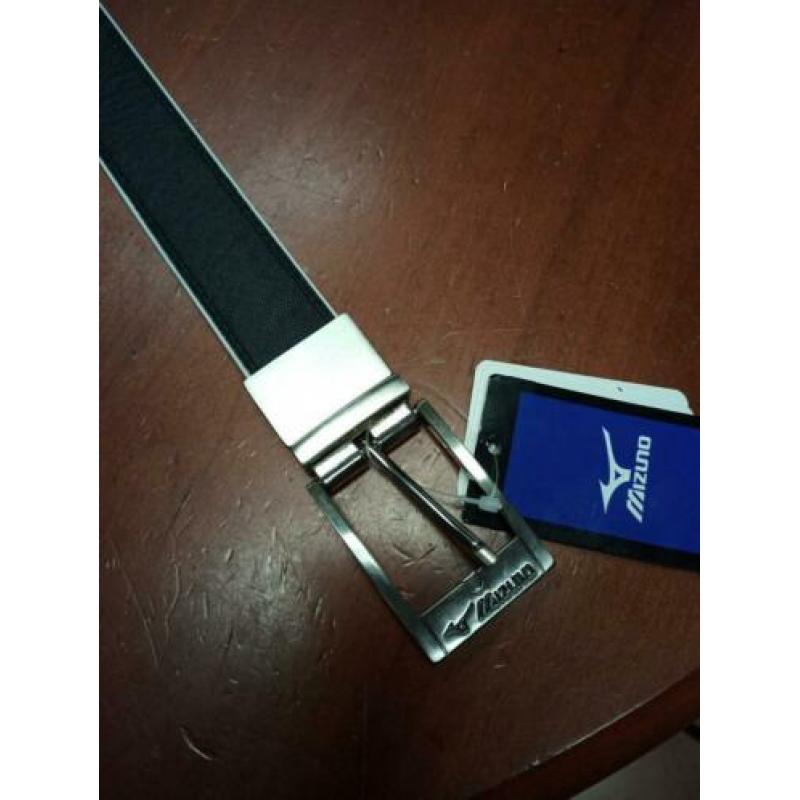 Mizuno riem wit en zwart omkeerbaar en lengte pas te maken