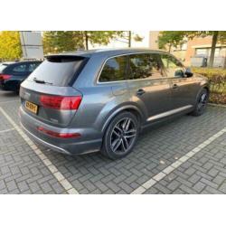 Audi Q7 3.0 TDI E-tron Sport Quattro PANORAMA/RADAR/S-LINE