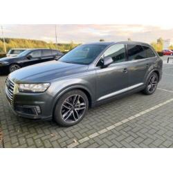 Audi Q7 3.0 TDI E-tron Sport Quattro PANORAMA/RADAR/S-LINE