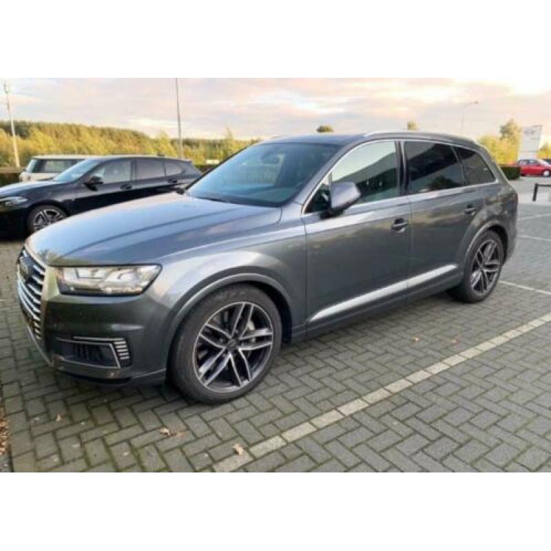 Audi Q7 3.0 TDI E-tron Sport Quattro PANORAMA/RADAR/S-LINE