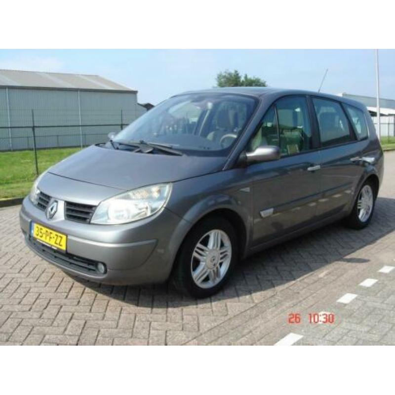 Renault Grand Scénic 2.0-16V Dynamique Luxe Airco/Climate/7p