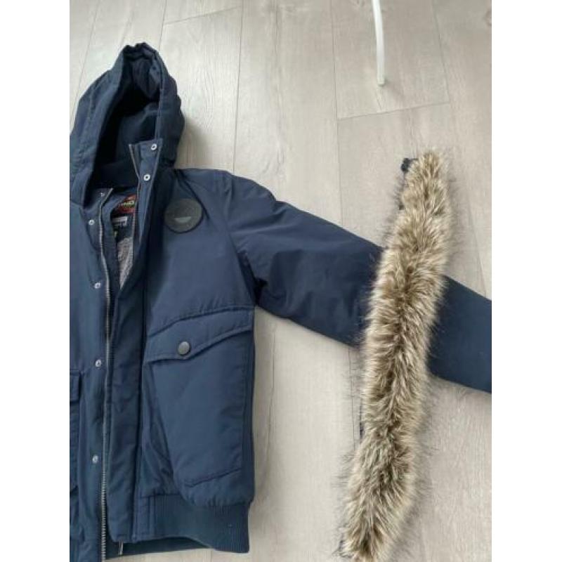 Vingino winterjas voor jongens maat 170