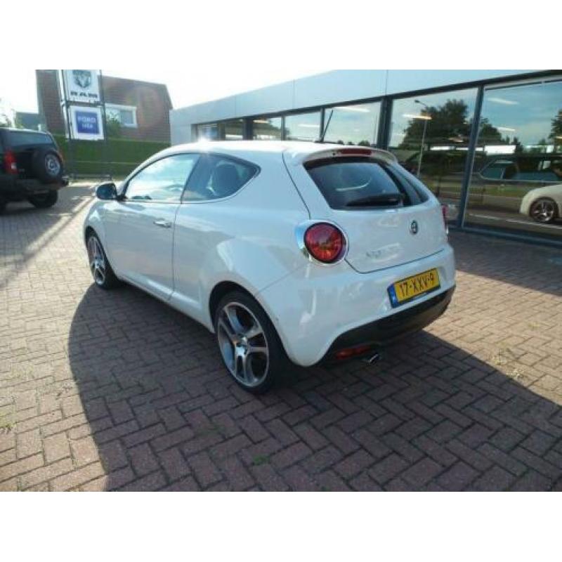 Alfa Romeo Mito 1.3 JTDM ECO Distinctive 62KW 2012 Wit