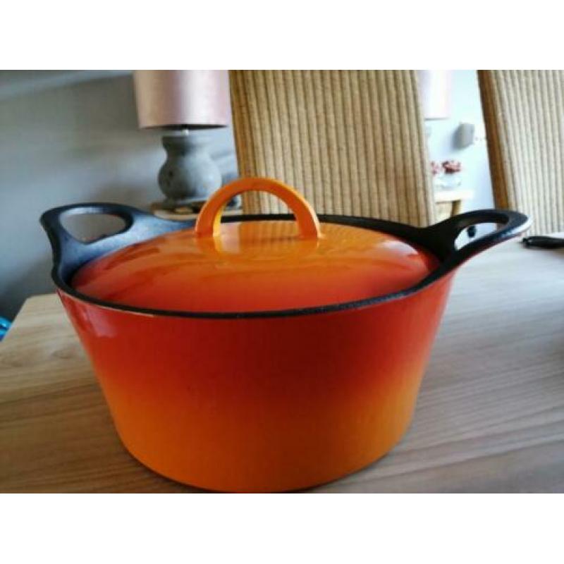 Hackman, gietijzeren pan