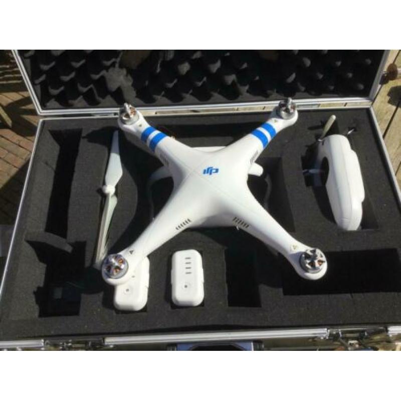 Dji Phantom 2 + H3-3D en gopro Hero 3 black