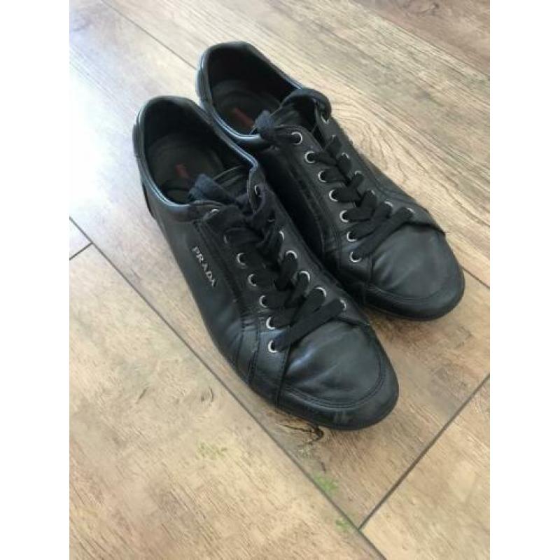 Zwarte leren Prada schoenen 40