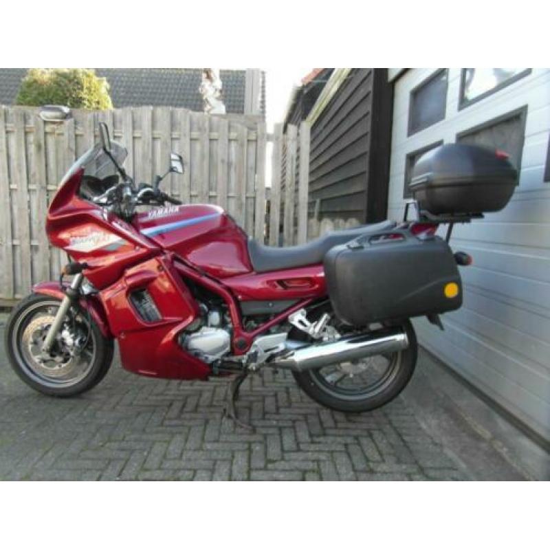 YAMAHA XJ 900 S in nieuwstaat weinig kilometers 1996