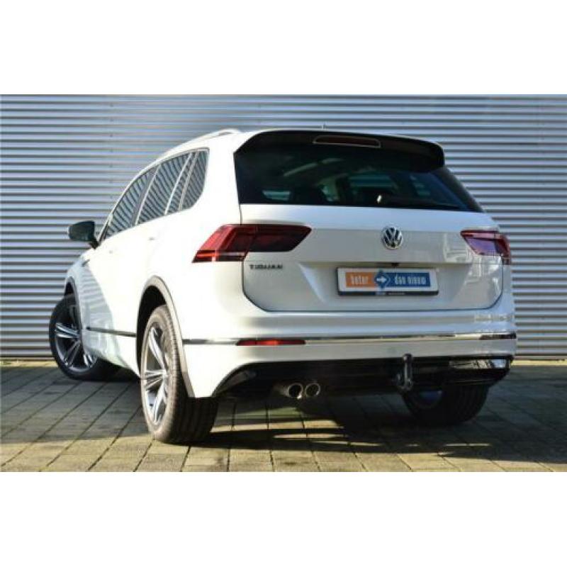 Volkswagen Tiguan 1.5TSI 150pk DSG Automaat Highline | R-Lin