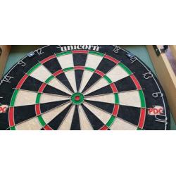darts kabinet