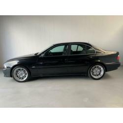 BMW 5-serie 525i Executive Automaat Navi Leer Xenon